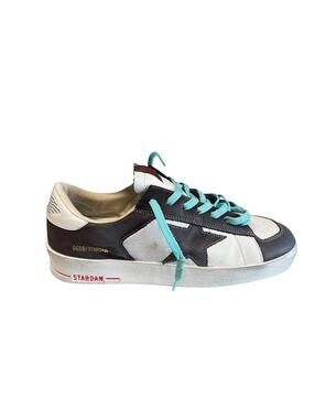 Golden Goose Stardan Sneakers(PLEASE REQUEST YOUR SIZE BEFORE PURCHASING)